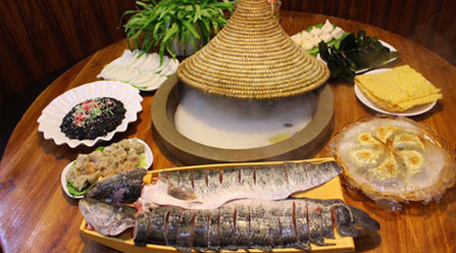 蒸汽石鍋魚(yú)