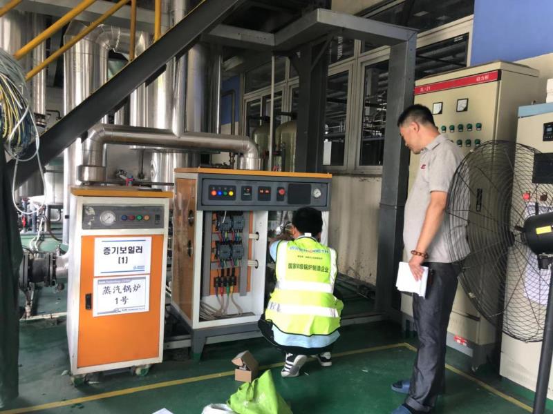 為什么電子廠需要廣東空間加濕蒸汽發(fā)生器？幫助遠離靜電危害